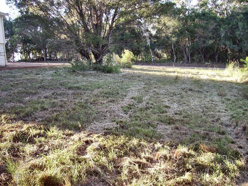 14 Glen Street, Macleay Island QLD 4184