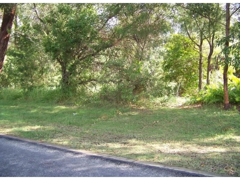 1 to 3 Coast Rd, Macleay Island QLD 4184