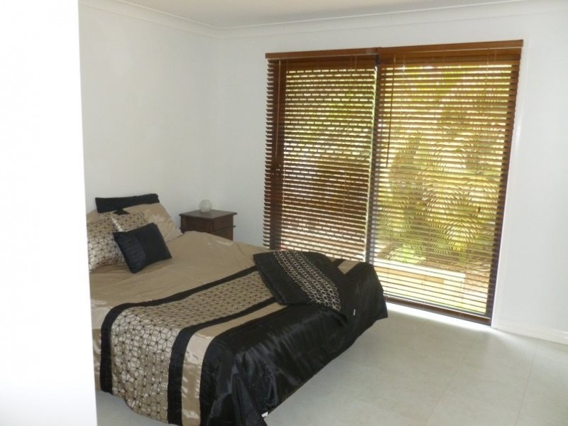 7 Leanne Street, Macleay Island QLD 4184