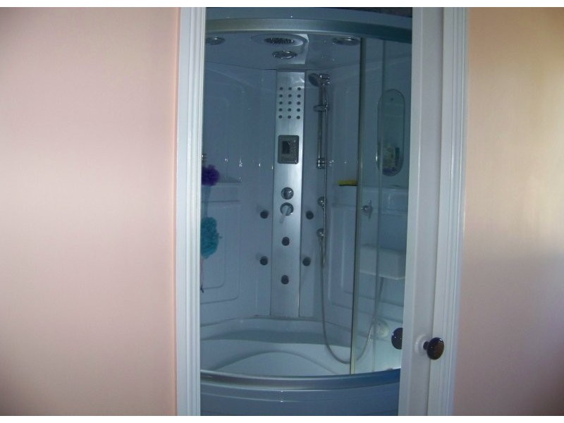 1 Gregory St, Macleay Island QLD 4184