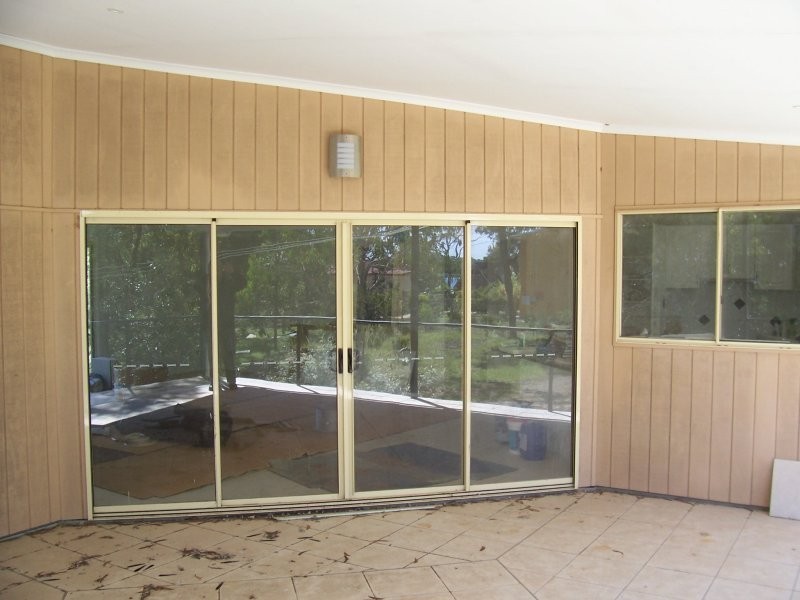 6 WAKE ST, Macleay Island QLD 4184