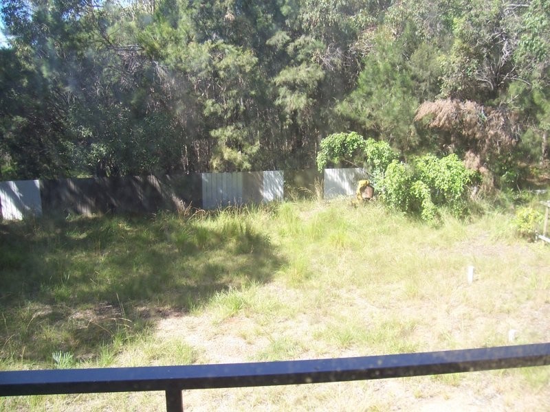 6 WAKE ST, Macleay Island QLD 4184