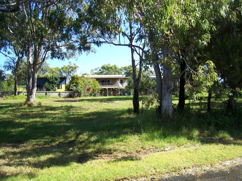 5 ALKIRA ST, Macleay Island QLD 4184