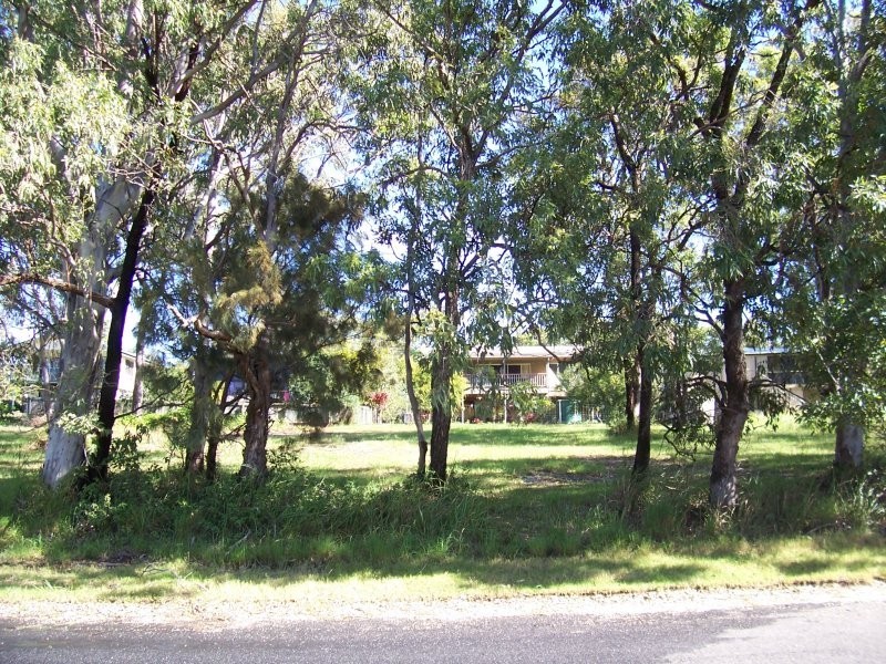 5 ALKIRA ST, Macleay Island QLD 4184