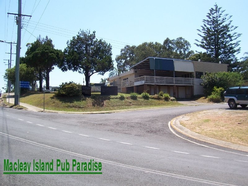 17 NOOGIE ST, Macleay Island QLD 4184