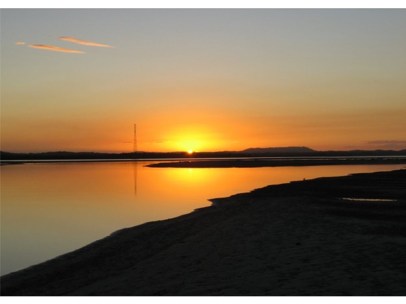 17 NOOGIE ST, Macleay Island QLD 4184