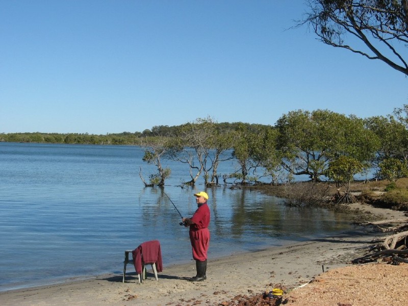 78 WESTERN RD, Macleay Island QLD 4184