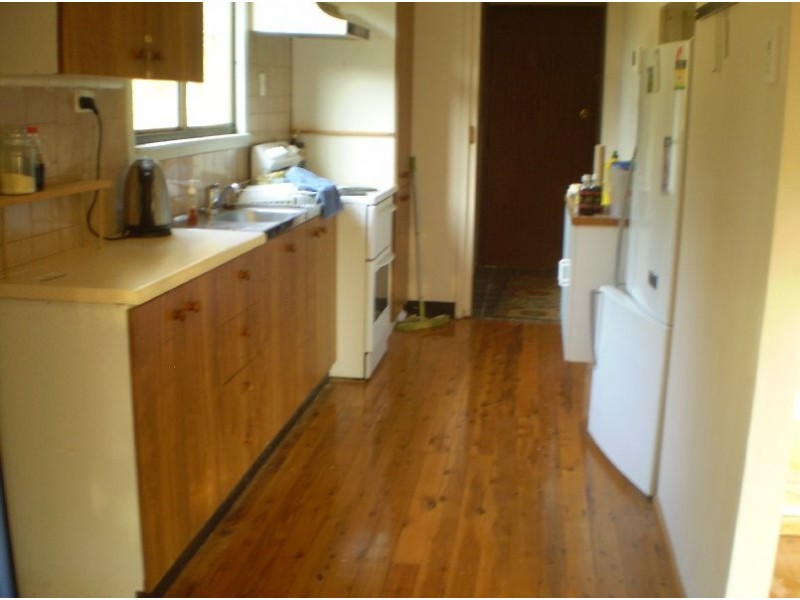 12 JORDAN STREET, Macleay Island QLD 4184