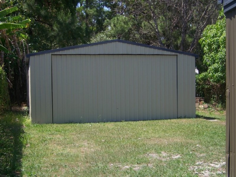 6 WILLIAM STREET, Macleay Island QLD 4184