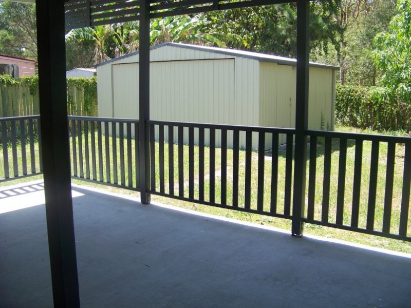 6 WILLIAM STREET, Macleay Island QLD 4184