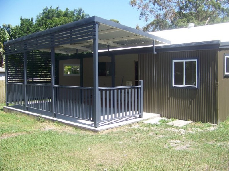 6 WILLIAM STREET, Macleay Island QLD 4184