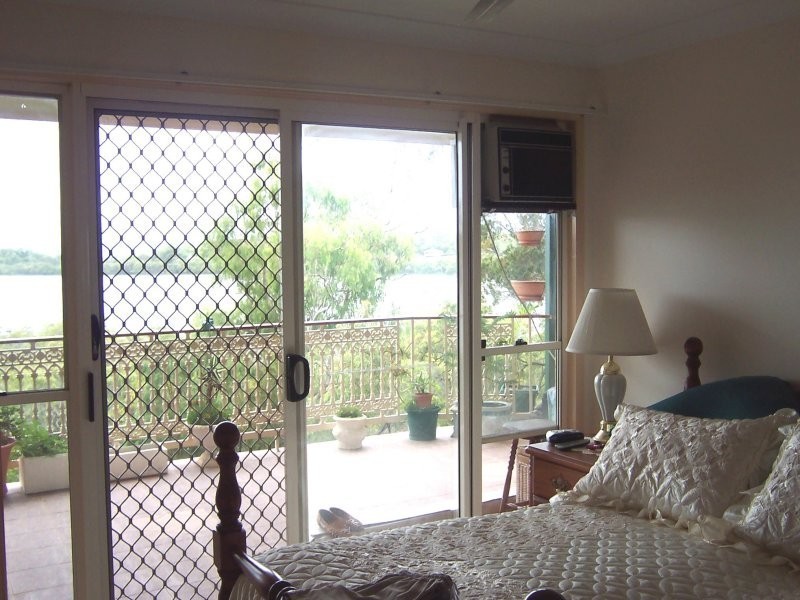 50 TIMOTHY ST, Macleay Island QLD 4184