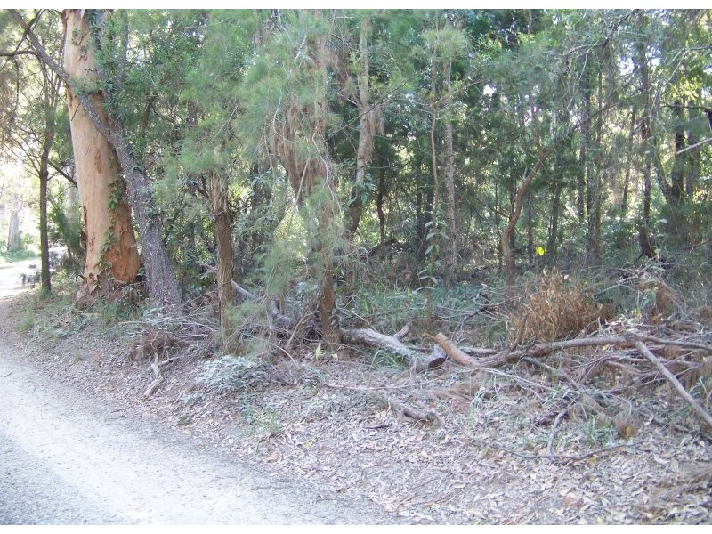 9 to 17 Cabriolet Street, Macleay Island QLD 4184