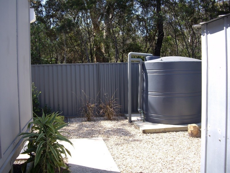 15 SENTOSA TERRACE, Macleay Island QLD 4184