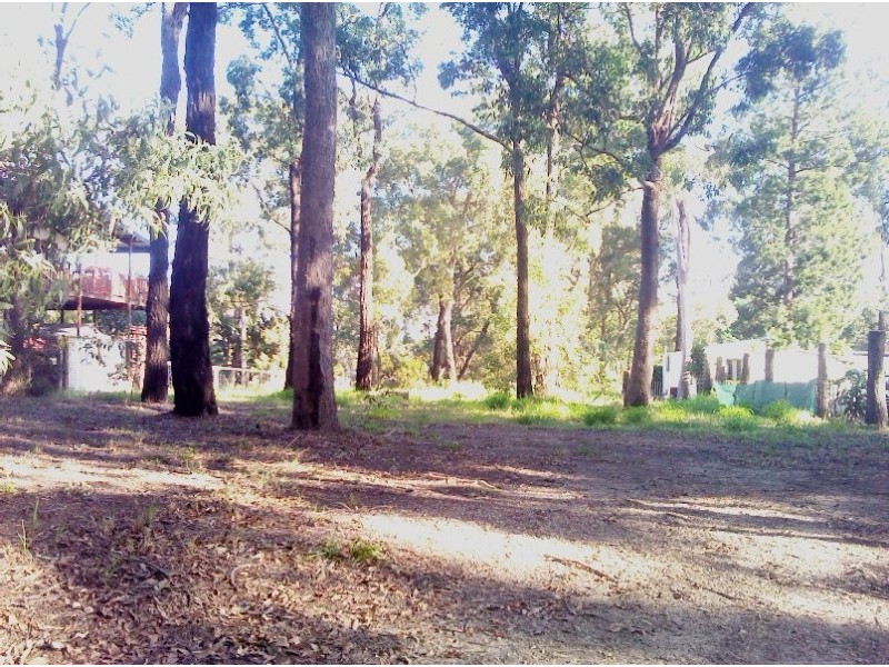 24 KALARA STREET, Macleay Island QLD 4184