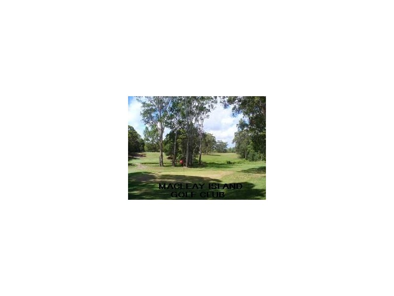 16 CAMENA, Macleay Island QLD 4184