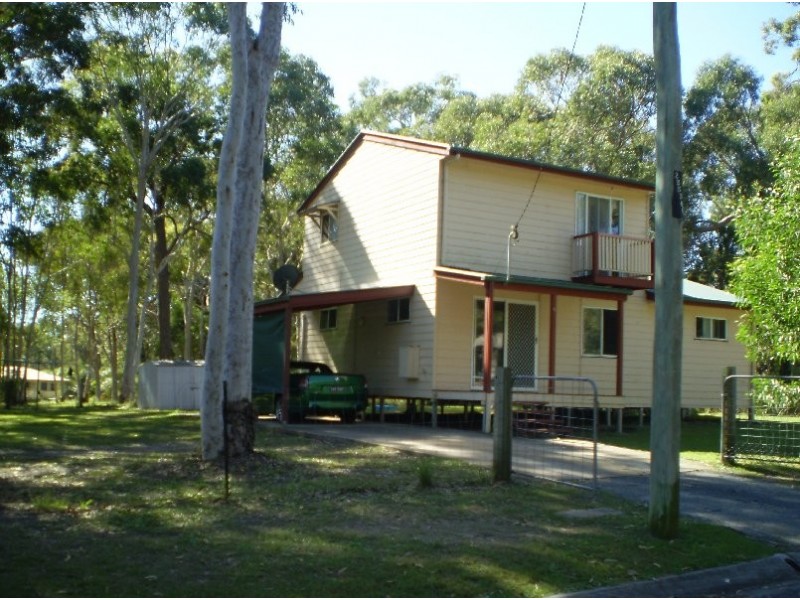 9-11 BARACOOTA, Macleay Island QLD 4184