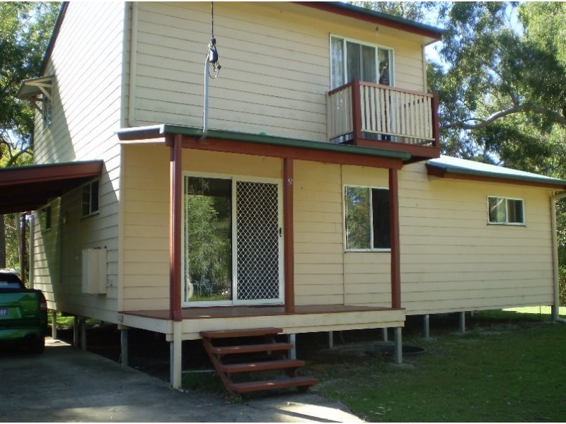 9-11 BARACOOTA, Macleay Island QLD 4184