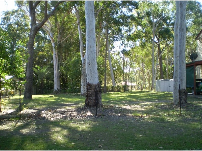 9-11 BARACOOTA, Macleay Island QLD 4184