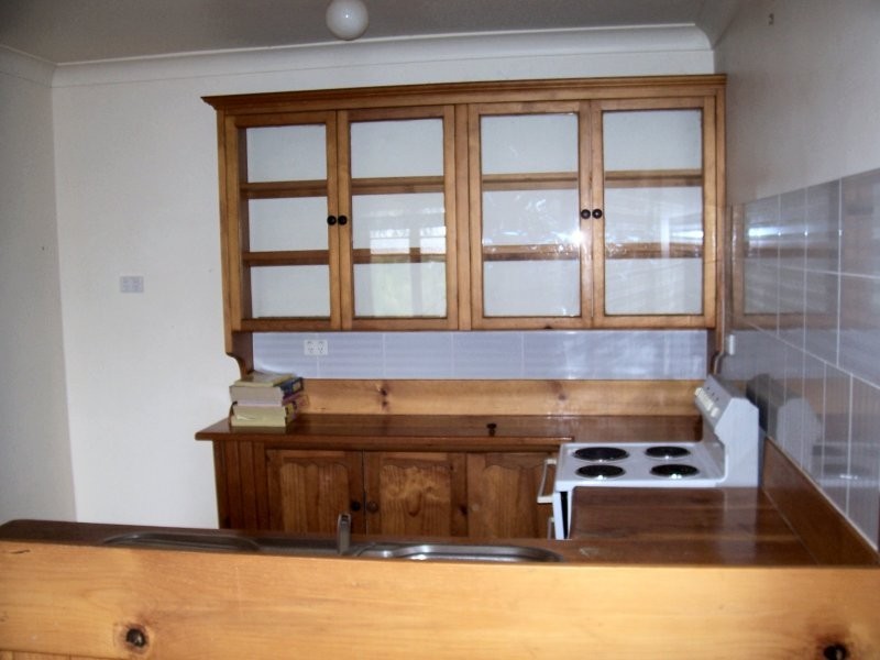 48 CHARLES TCE, Macleay Island QLD 4184