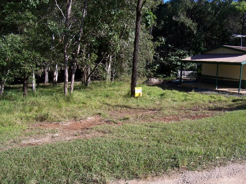 21 DEVANEY ST, Macleay Island QLD 4184