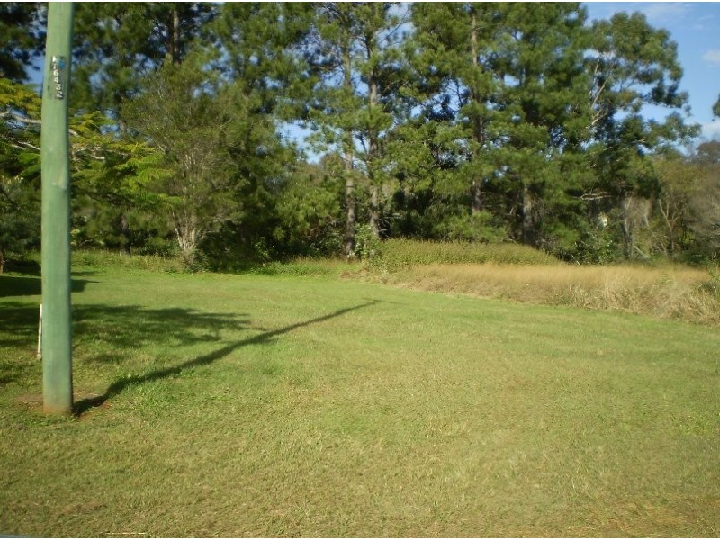 10 JORDAN, Macleay Island QLD 4184