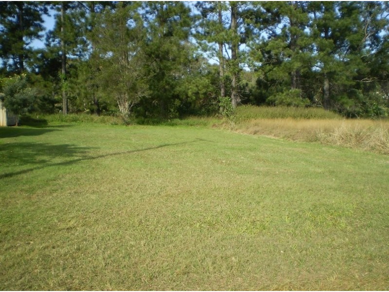 10 JORDAN, Macleay Island QLD 4184