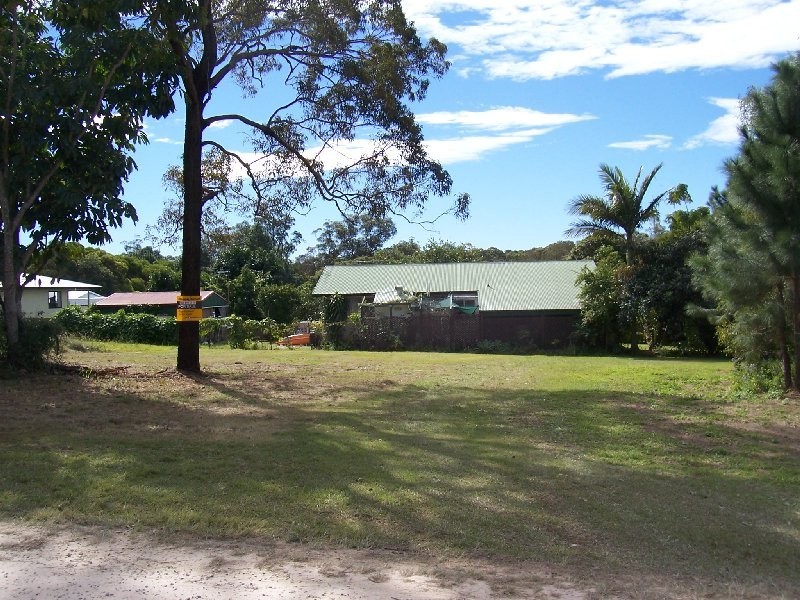 3 VINE ST, Macleay Island QLD 4184