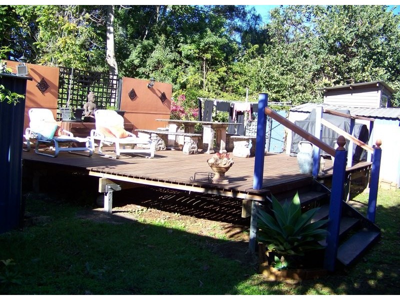 61 Lucas dr, Lamb Island QLD 4184