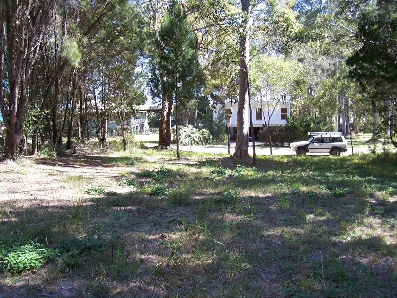 6 ATTUNGA ST, Macleay Island QLD 4184