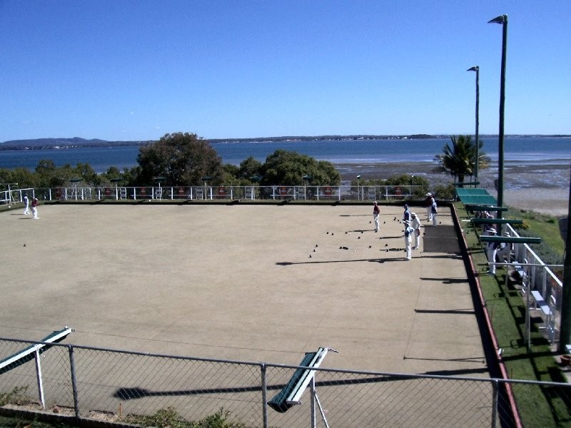 6 ATTUNGA ST, Macleay Island QLD 4184