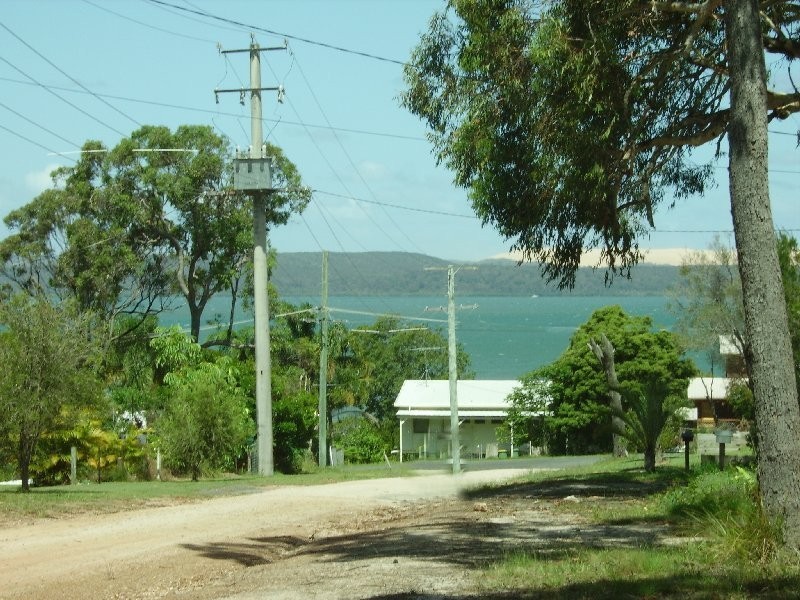 27 TUKKERI, Macleay Island QLD 4184