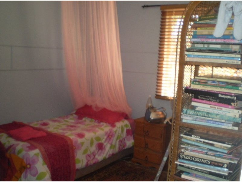 44 Wirralee street, Macleay Island QLD 4184