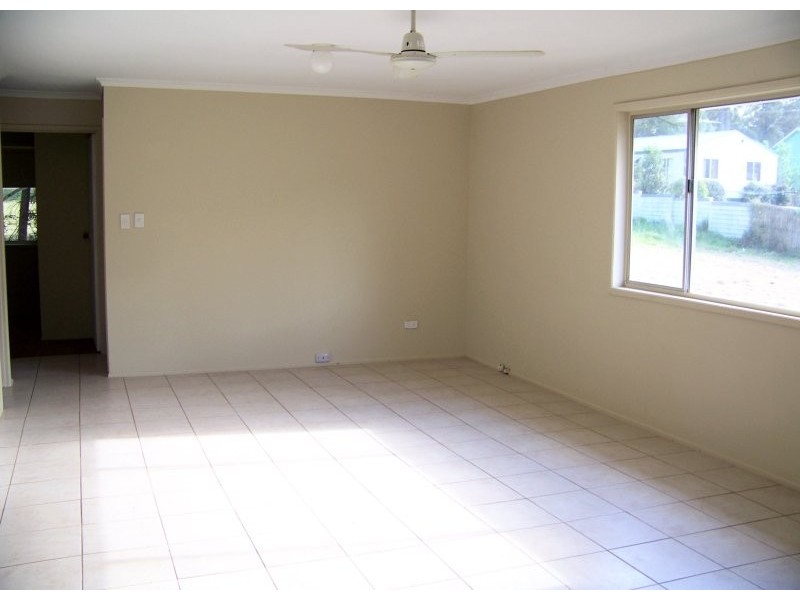 5 NECTAR ST, Lamb Island QLD 4184