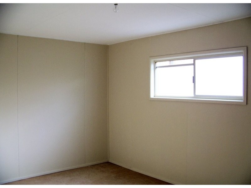 5 NECTAR ST, Lamb Island QLD 4184