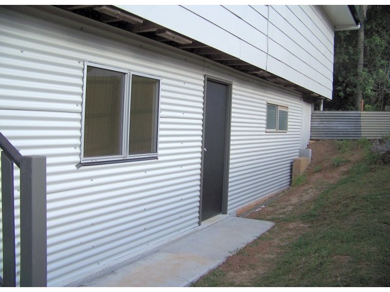 5 NECTAR ST, Lamb Island QLD 4184