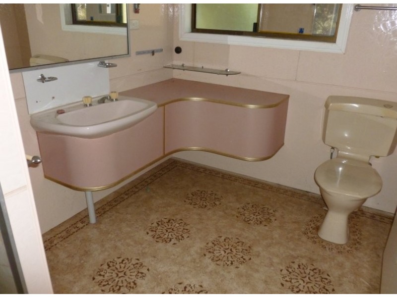 13 PICCANINNY, Macleay Island QLD 4184