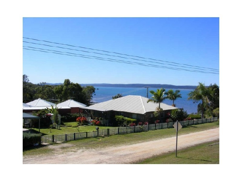 41-43 Barramundi Street, Macleay Island QLD 4184