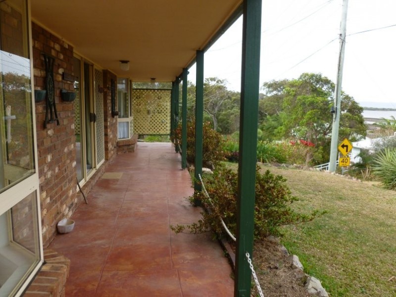 41-43 Barramundi Street, Macleay Island QLD 4184