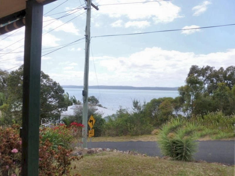 41-43 Barramundi Street, Macleay Island QLD 4184