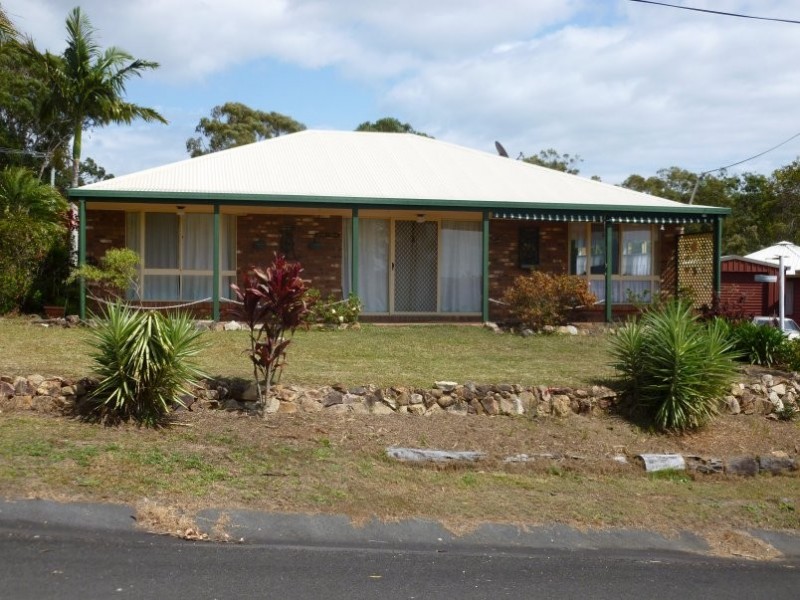 41-43 Barramundi Street, Macleay Island QLD 4184