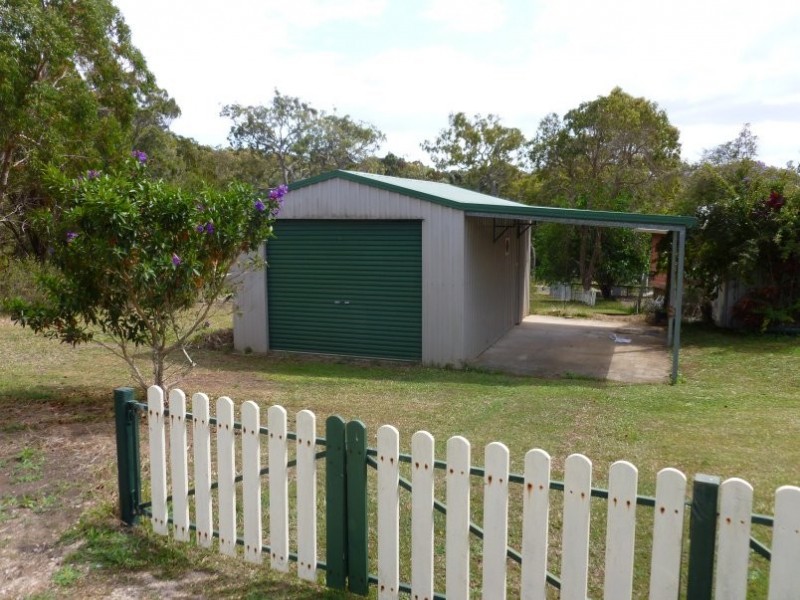 41-43 Barramundi Street, Macleay Island QLD 4184