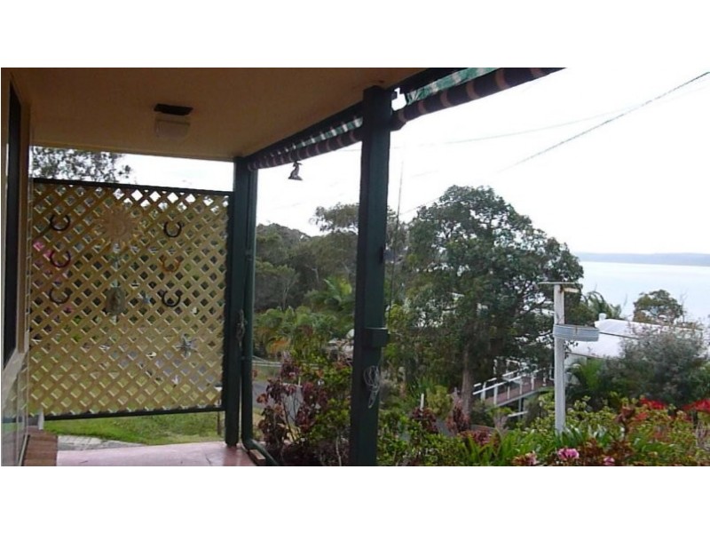 41-43 Barramundi Street, Macleay Island QLD 4184
