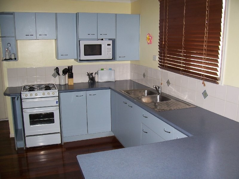 100 WESTERN ROAD, Macleay Island QLD 4184