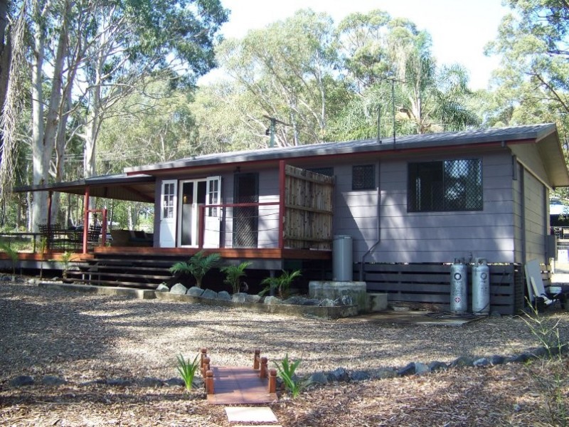 13 Brolga Street, Macleay Island QLD 4184