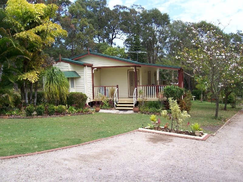 19 ALKIRA ST, Macleay Island QLD 4184