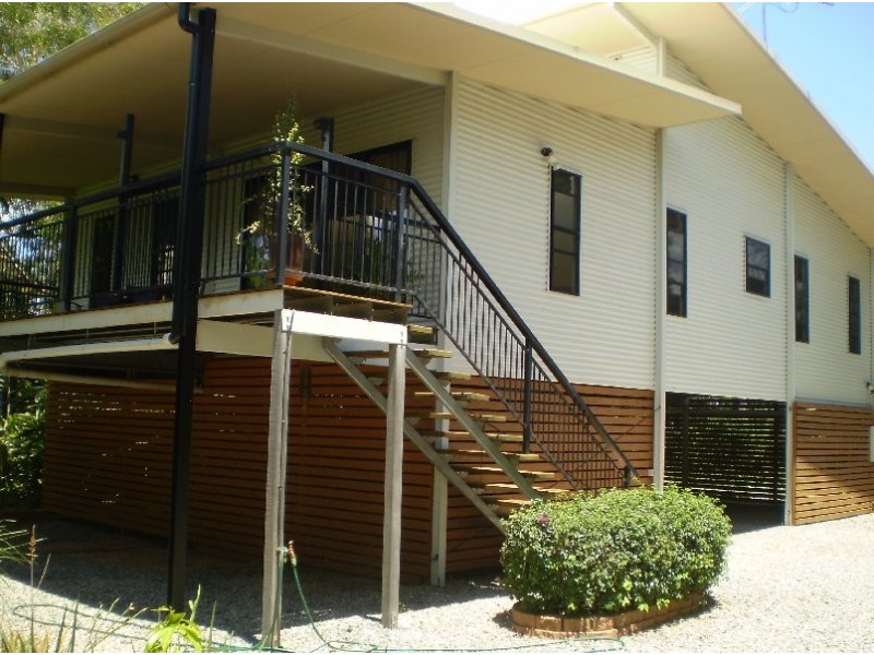 46 NOYES, Karragarra Island QLD 4184