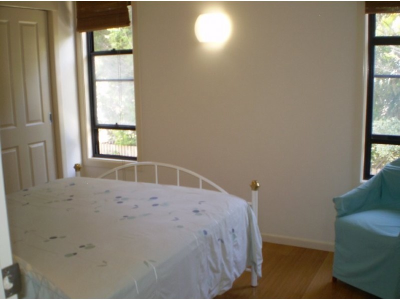 46 NOYES, Karragarra Island QLD 4184