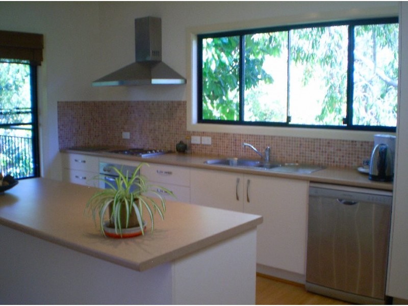 46 NOYES, Karragarra Island QLD 4184