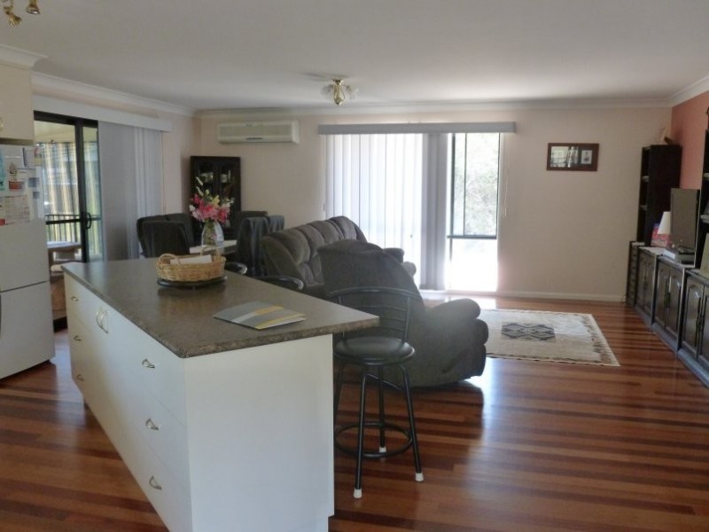 43 TIMOTHY, Macleay Island QLD 4184